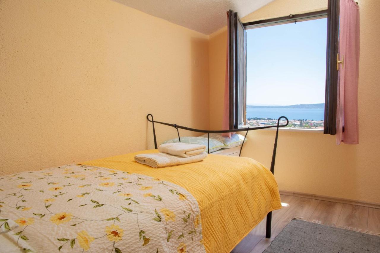 Plum Holiday Home Kaštel Stari Εξωτερικό φωτογραφία